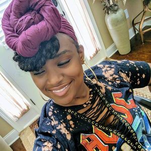 Meet your Posher, Jaqueria